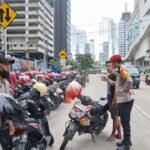 Surya Borneo NEWS : Parkir Liar Pungut Tarif Tak Wajar, Warga Lapor 110 Polisi