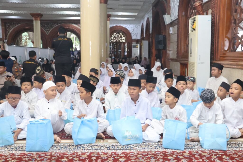 Polda Metro Jaya Gelar Peringatan  Nuzulul Qur’an 1447 H, Tanamkan Nilai Spiritual dalam Tugas Polri