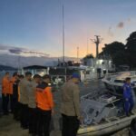 Gerak Cepat Kapal Polairud Sulut Bergerak Evakuasi ABK KM Anaya Yang Kebakaran